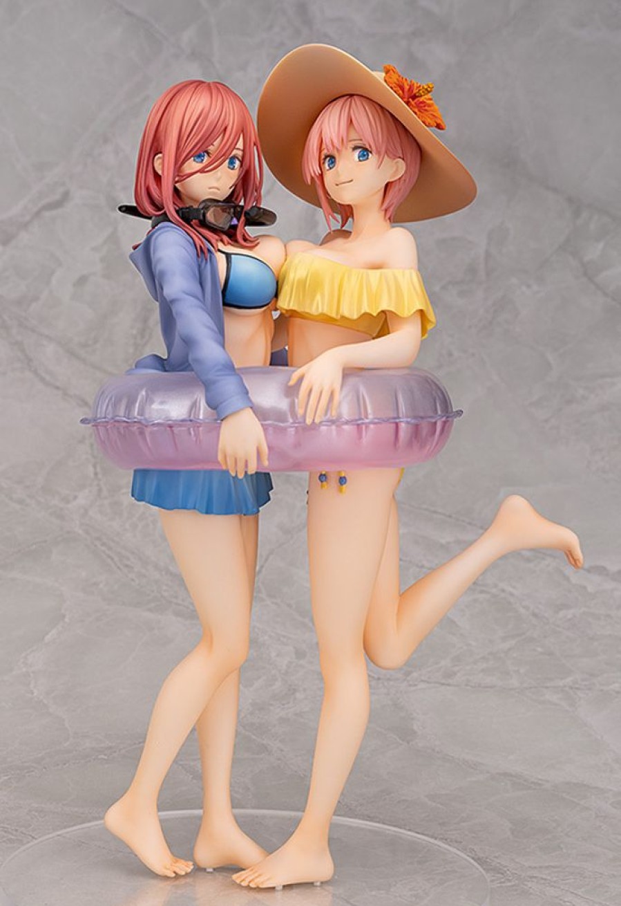 Figures WING | Ichika Nakano & Miku Nakano